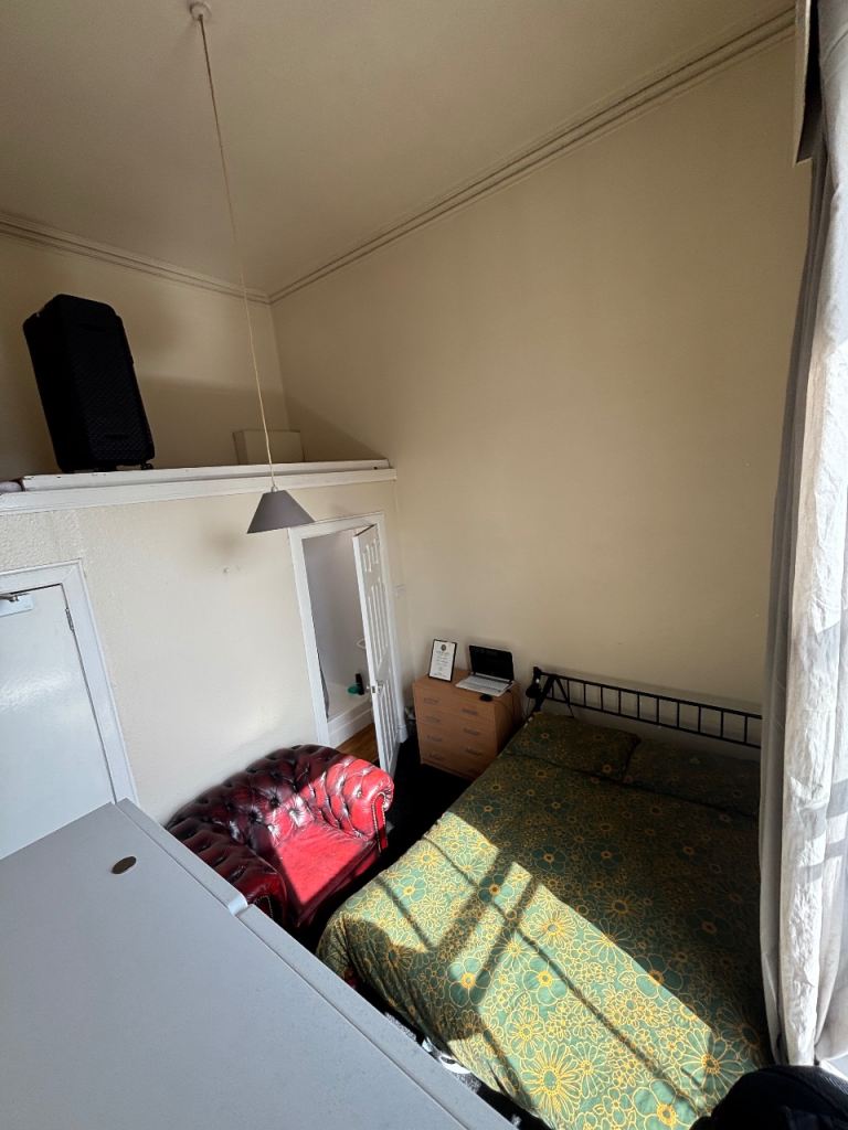 City Centre, en-suite Elm Row room with ALL BILLS, CT, wifi inc !