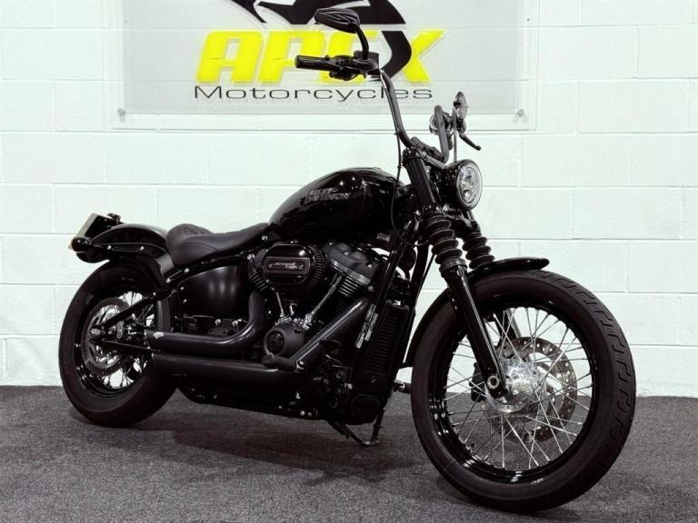 Harley-Davidson SOFTAIL STREET BOB! NOW ON SALE! FULL STAGE 1! VANCE & HINES