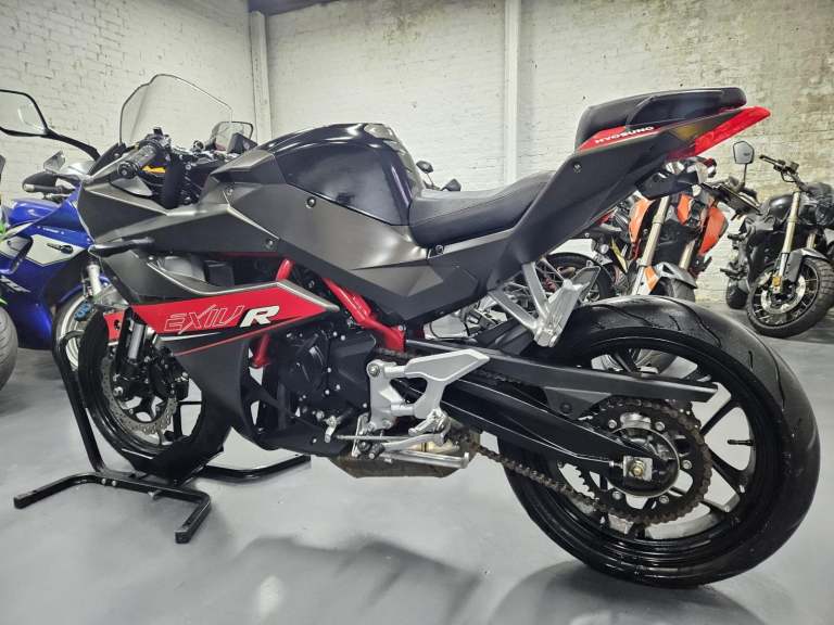 Hyosung GD 250R 2016 Low mileage