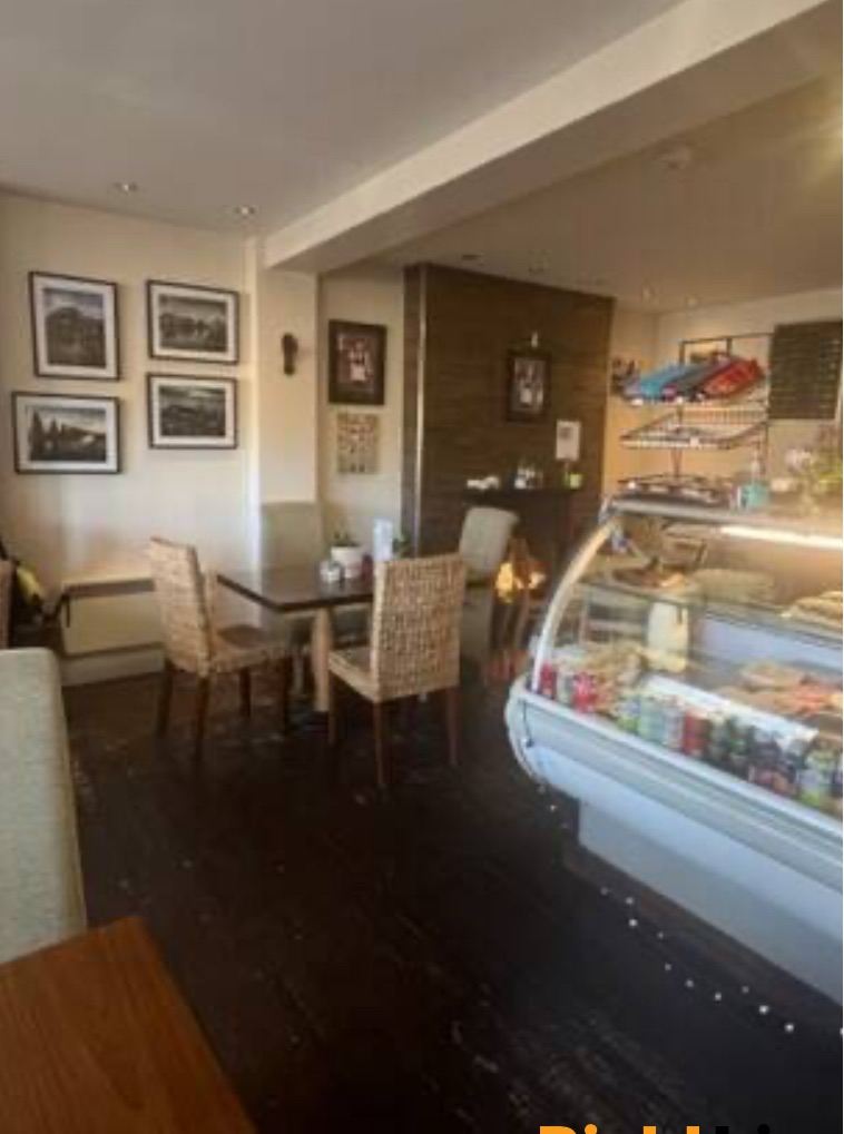 Cafe’ bistro class3 (negotiable )