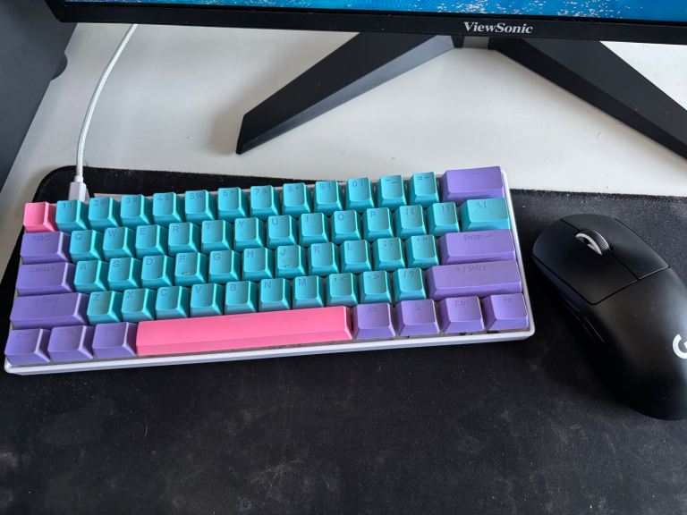 Gaming PC (Monitor, Mouse, Keyboard included)