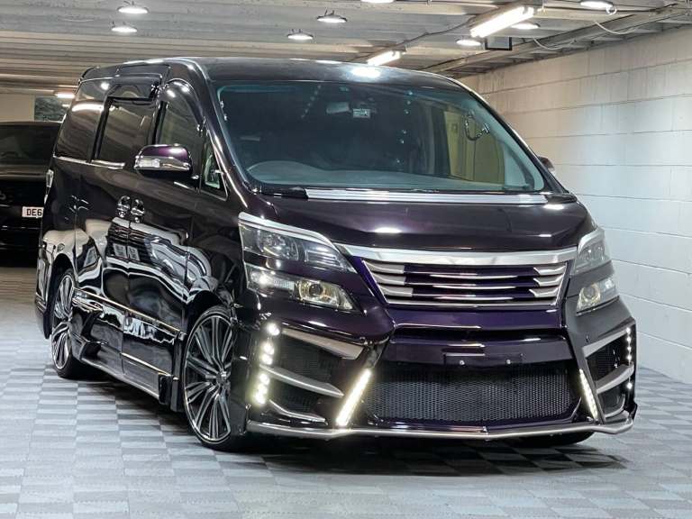 Toyota Vellfire 2.4Z Golden Eyes II 7 Seat SHOW CAR SPEC Petrol Automatic