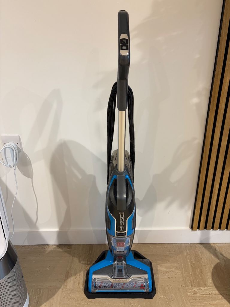 Wet and Dry Vacuum Cleaner | Bissell CrossWave