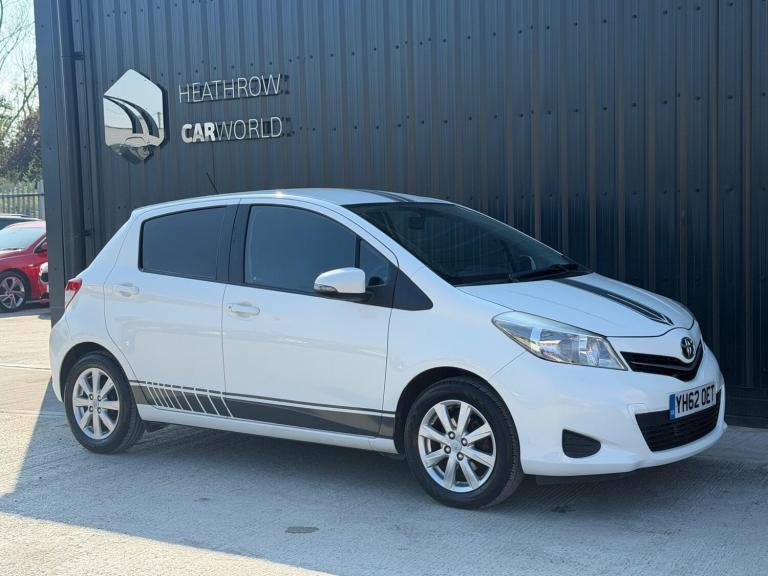 2012 Toyota Yaris 1.33 VVT-i TR 5dr HATCHBACK PETROL Manual