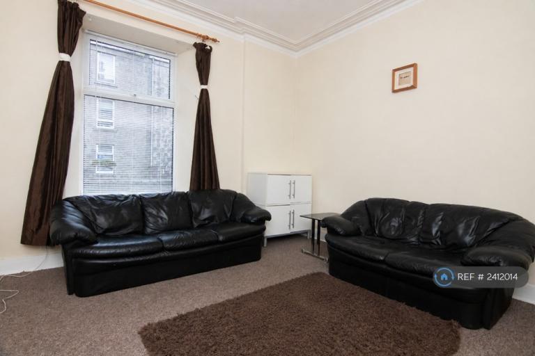 1 bedroom flat in Right, Aberdeen, AB24 (1 bed) (#2412014)