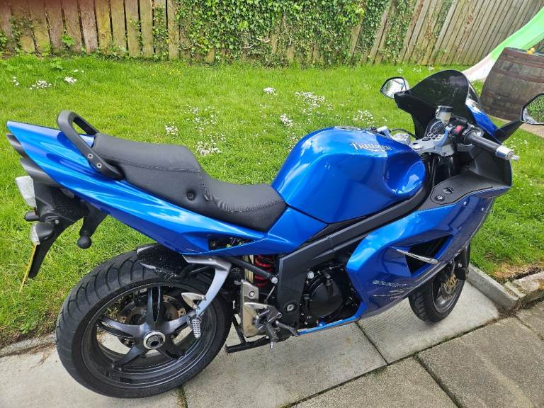 Triumph, SPRINT, 2006, 1050 (cc)
