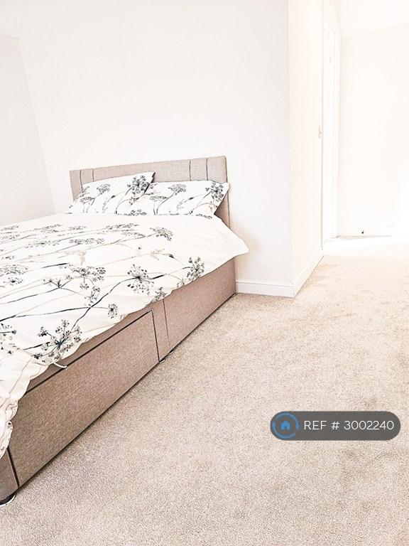 1 bedroom in Cambria Crescent, Sittingbourne, ME10 (#3002240)