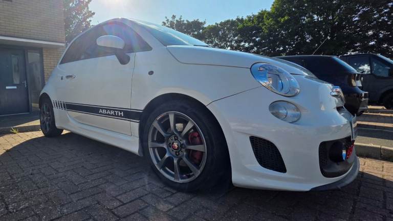 Abarth, 500, Hatchback, 2011, Manual, 1368 (cc), 3 doors