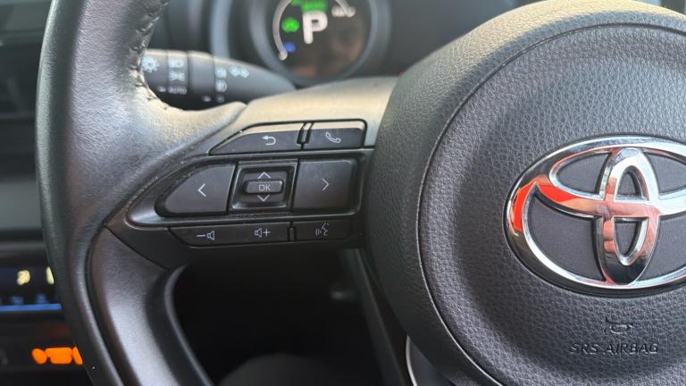 2021 Toyota Yaris 1.5 Hybrid Design 5dr CVT Hybrid Hatchback Hatchback Hybrid Automatic