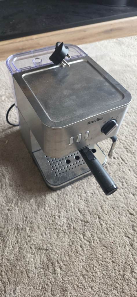 Breville coffee Machine – Silver, Good Condition