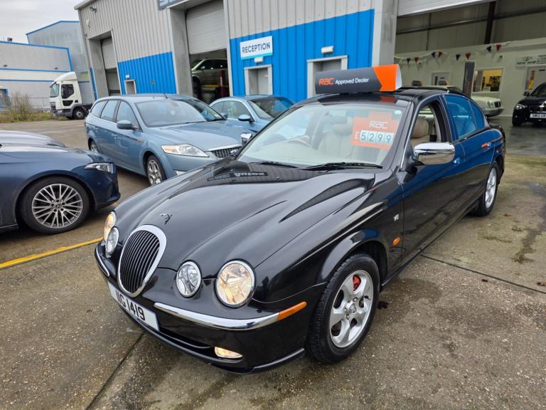 2001 Jaguar S-Type 3.0 V6 SE 4dr Auto SALOON Petrol Automatic
