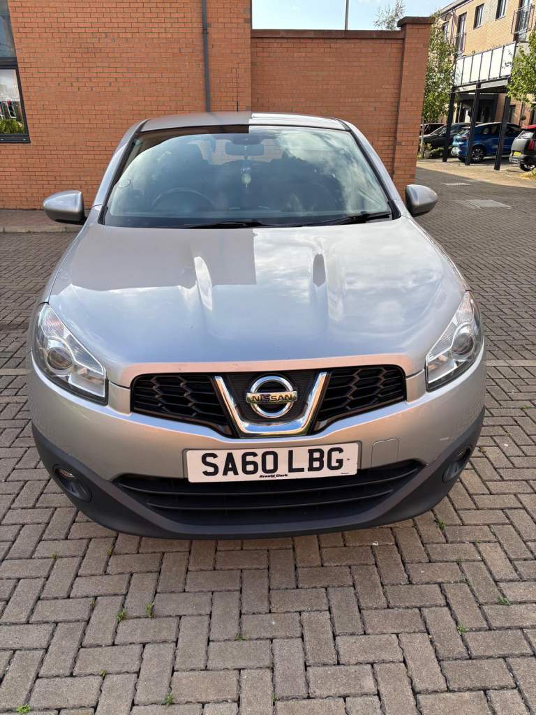 2010 Nissan Qashqai Diesel Manual- 8 months MOT - £1750