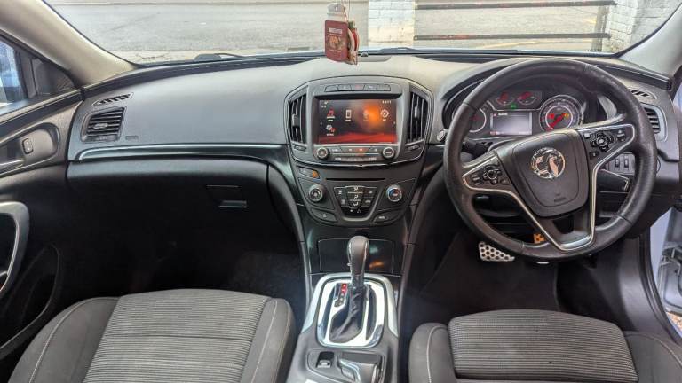 Vauxhall, INSIGNIA, Hatchback, 2014, Other, 1956 (cc), 5 doors