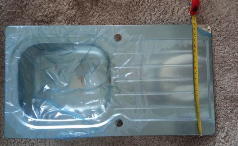 New Kitchen metal sink