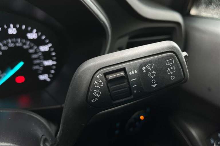 2022 Ford Focus 1.0 EcoBoost Active 5dr - 13.2 INCH DISPLAY, FRONT &amp; REAR SENSORS, CRUISE C H...