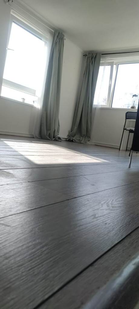 Bright & Spacious Double Room – All Bills Included – Private Road – Luton - £700