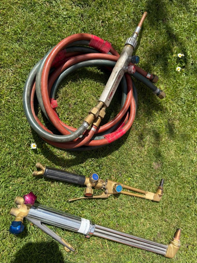 Various gas cutting torches