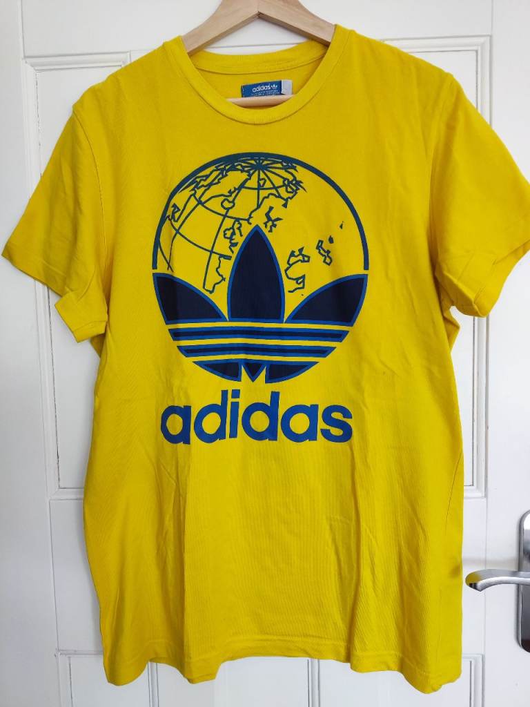 Adidas Yellow Trefoil Globe T‐Shirt [Medium]