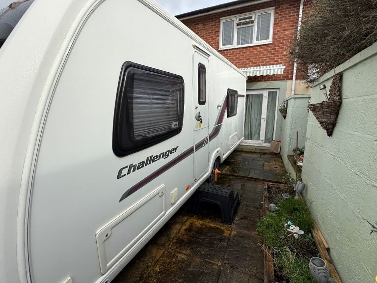 Swift challenger 570