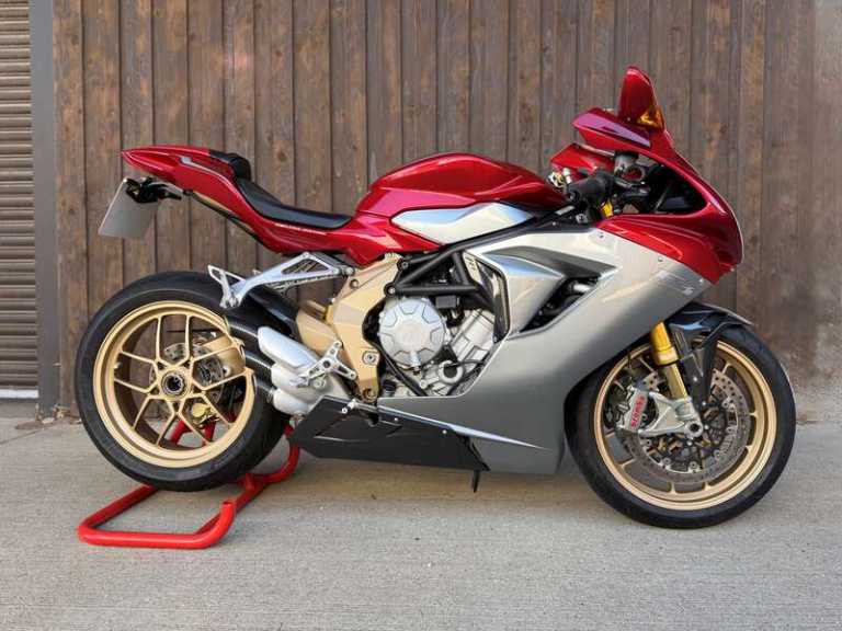2012 MV Agusta F3 F3 675 PETROL Manual