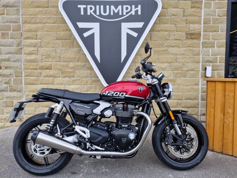 2025 TRIUMPH SPEED TWIN 1200