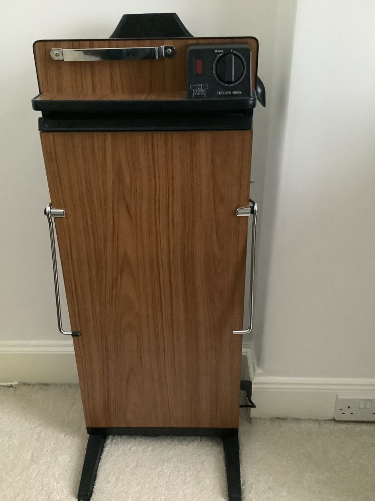 Trouser press