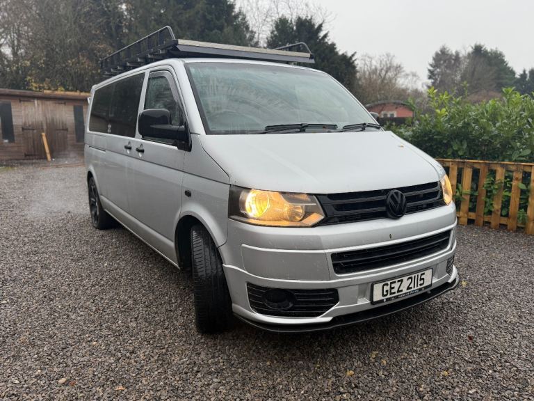 Volkswagen, TRANSPORTER SHUTTLE, Minibus, 2005, Manual, 2460 (cc)