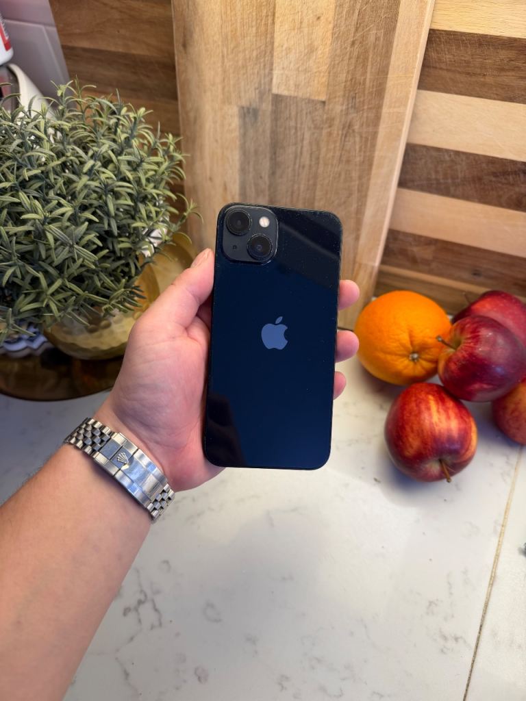 iPhone 13 - 128gb Black Unlocked