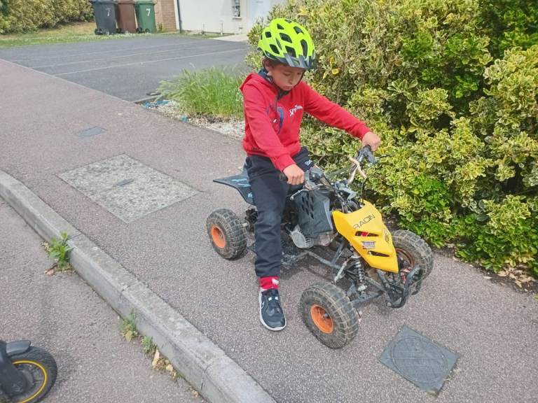 Petrol quad bike