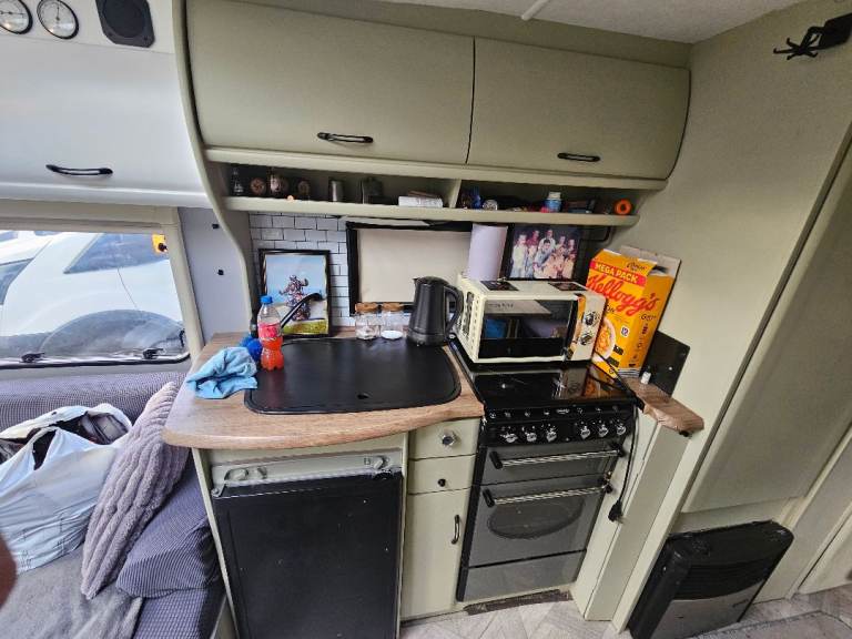 Abbey cardinal 6 birth tour caravan 