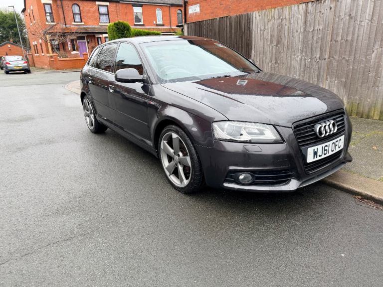 Audi, A3, Hatchback, 2012, Semi-Auto, 1968 (cc), 5 doors