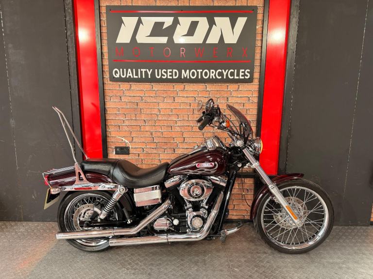 2007 Harley Davidson Dyna Wide Glide FXDWG, nice extras