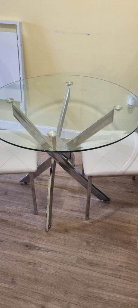 Glass Dining Table with Chrome Base – Good Condition