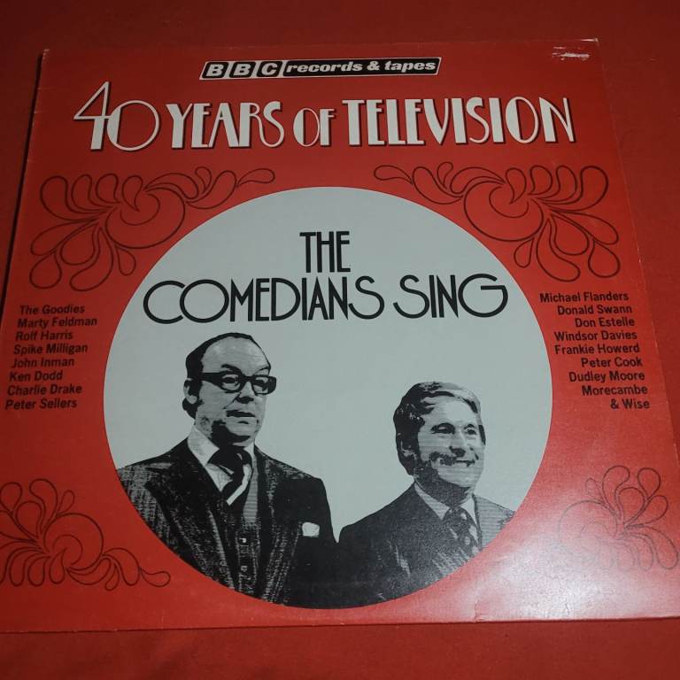 LP record UK COMEDY 40 Years of BBC TELEVISION : The COMEDIANS SING 14 Tracks Ex/Ex  r2/5