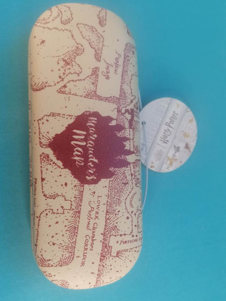 Brand new OFFICIAL HARRY POTTER MARAUDERS MAP HARD GLASSES CASE SUNGLASSES COVER. 
