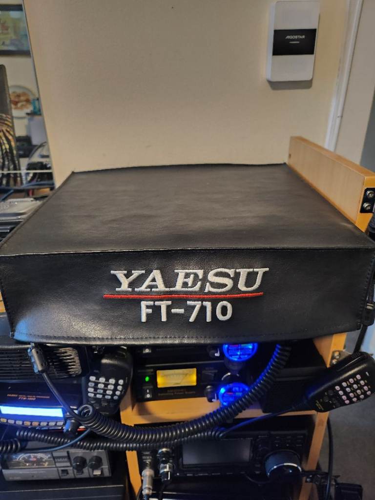 Yaesu ft710