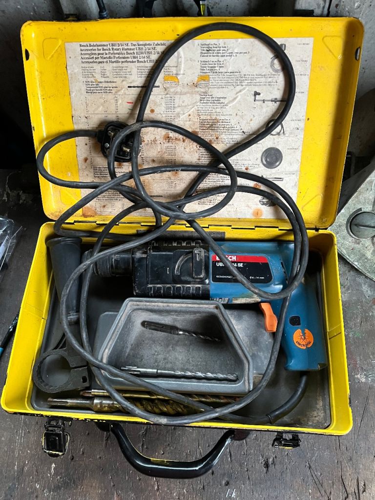 Bosch SDS hammer drill 450w 