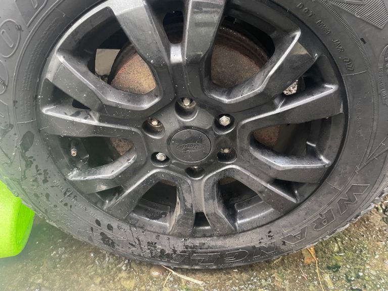 Ford ranger 18 inch alloy wheels 