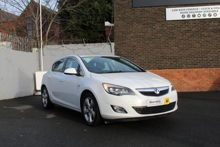 VAUXHALL ASTRA 1.6 16v SRi 2011