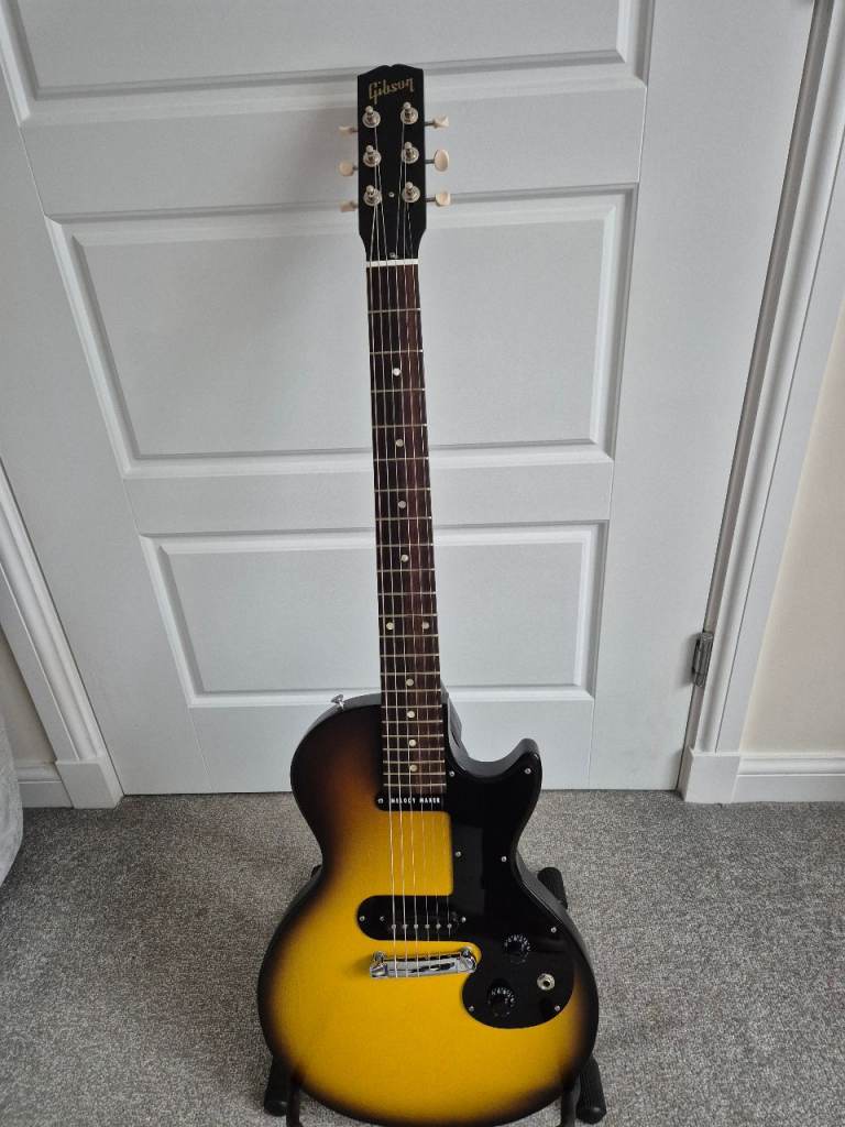 Gibson Melodymaker electric guitar