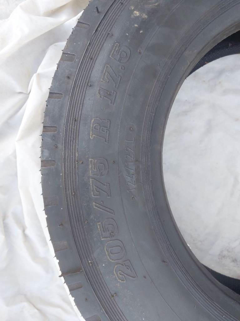 Duramould remould truck tyre h