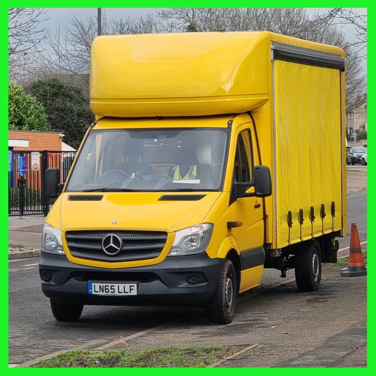 Commercial Transport – Luton Van with Tail-Lift (VAT Registered)