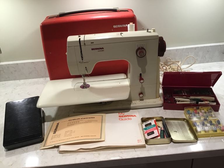 Bernina 807 Sewing Machine 