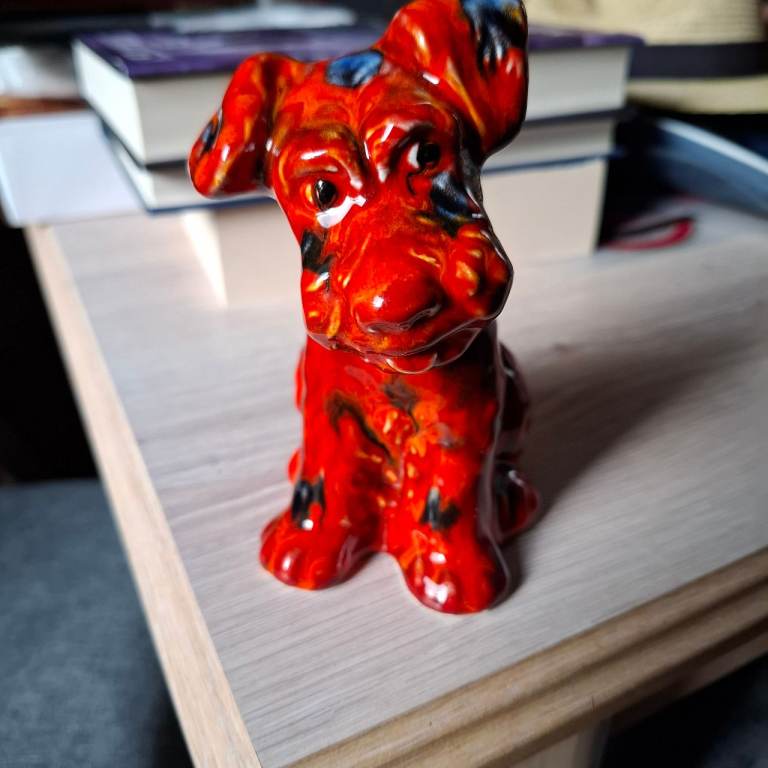 Anita Harris Gold signed pottery dog