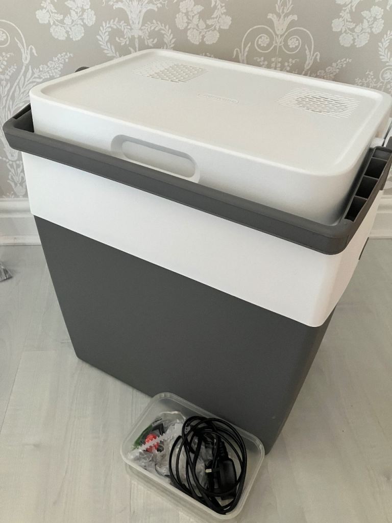 Portable Electric Cool Box
