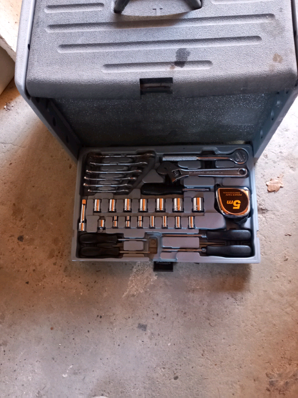 Tools in storage hop up box