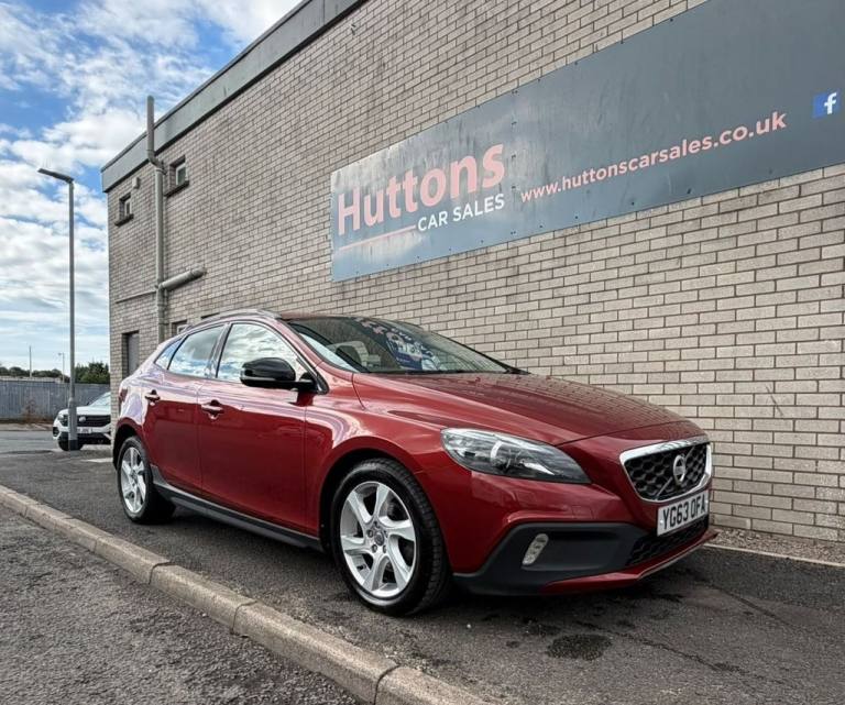 2014 63 VOLVO V40 CROSS COUNTRY 1.6 D2 LUX HATCHBACK 5DR DIESEL MANUAL EURO 5 (S