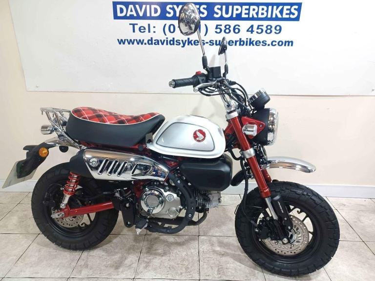 Honda Z 125 MONKEY FUN BIKE 24-REG ONLY 411 DRY MILES £3699.OTR