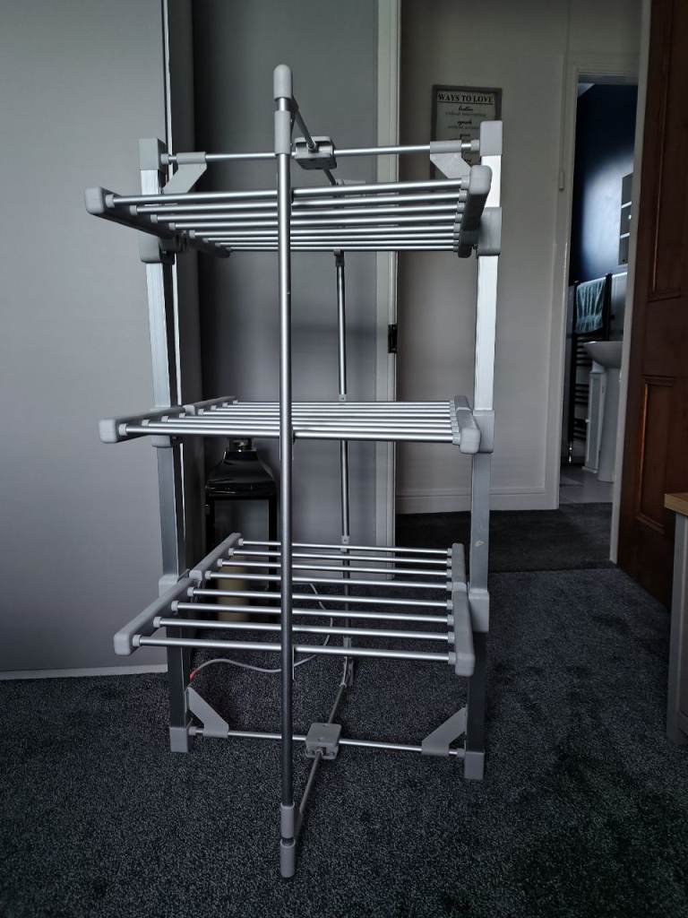 3 tier heated clothes airer pristine condition