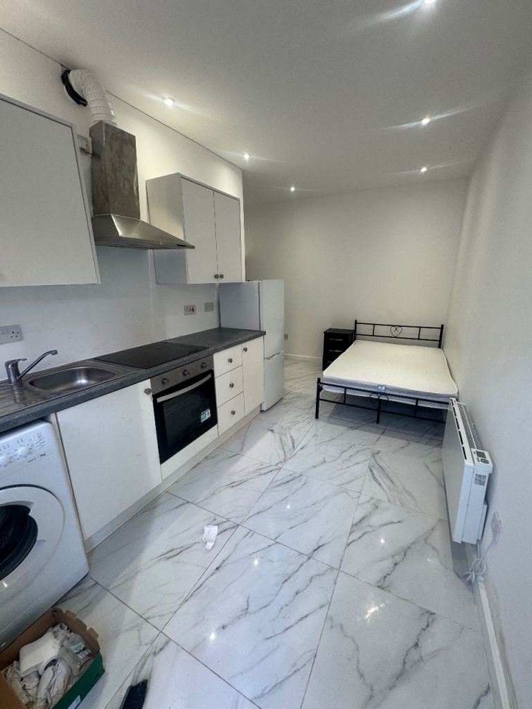 Studio For Rent (Bills included)